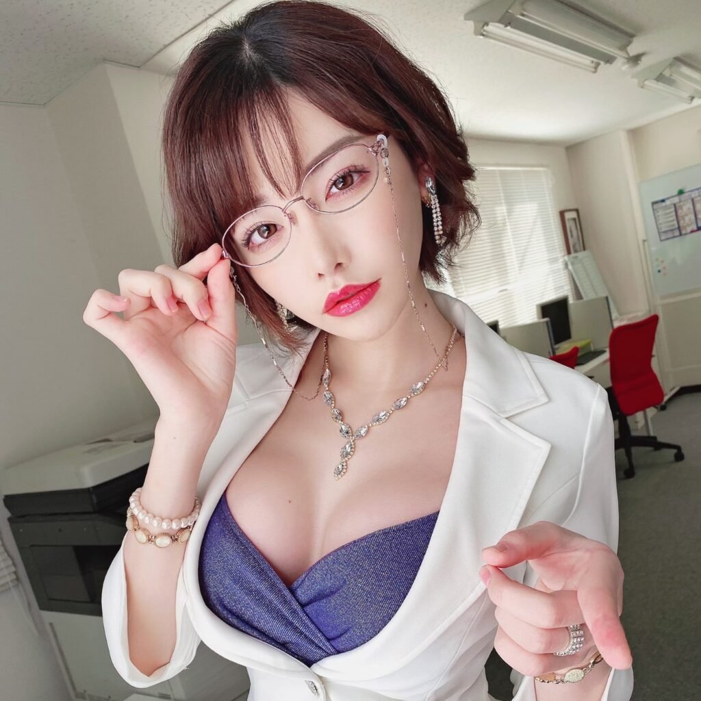 Eimi Fukada​